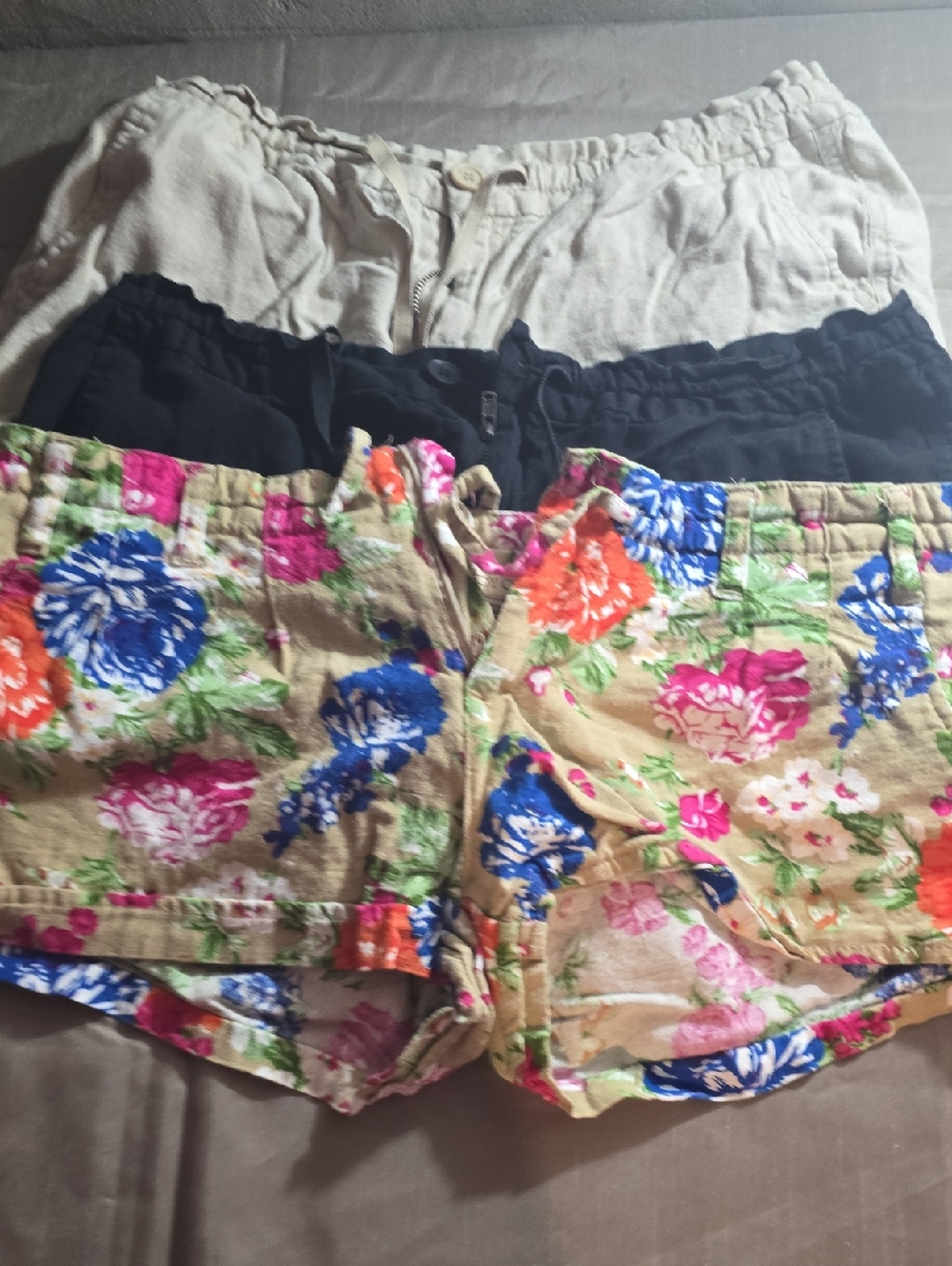 Old Navy Floral Quilted High Waist Shorts - Beige with Multicolor Floral
